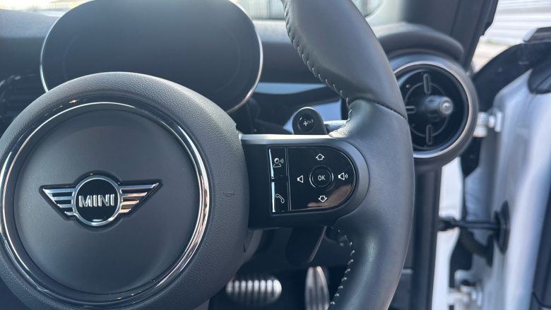 MINI Hatchback 2.0 Cooper S Sport 3dr Auto Petrol Hatchback